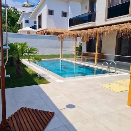 Villa Ozilvillas *
