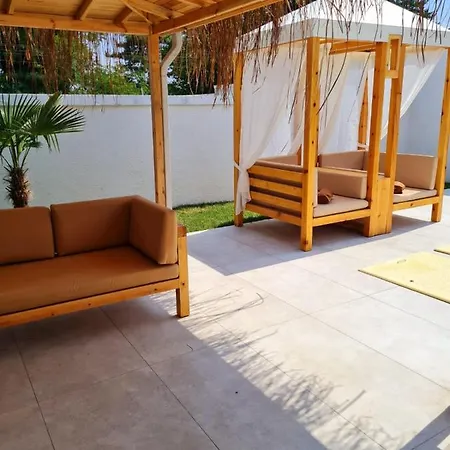 Ozilvillas Villa *