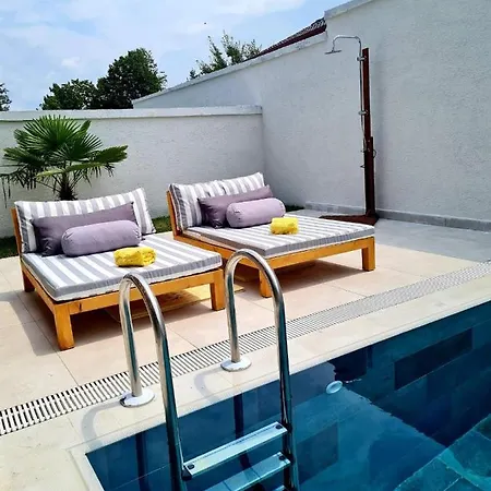 Ozilvillas